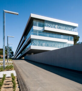 Vista exterior de l'edifici ESADE CREAPOLIS