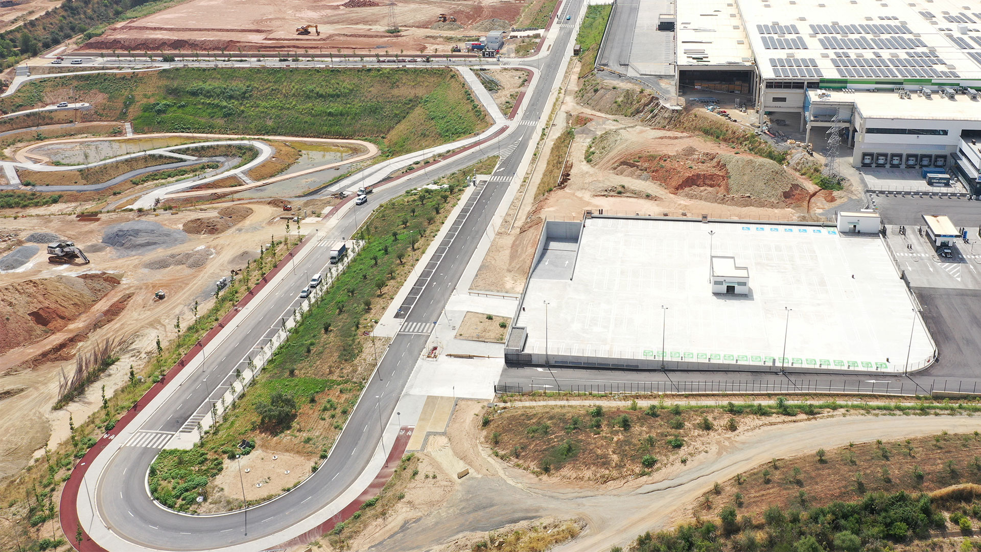 Construcció i urbanització de carrers i vials