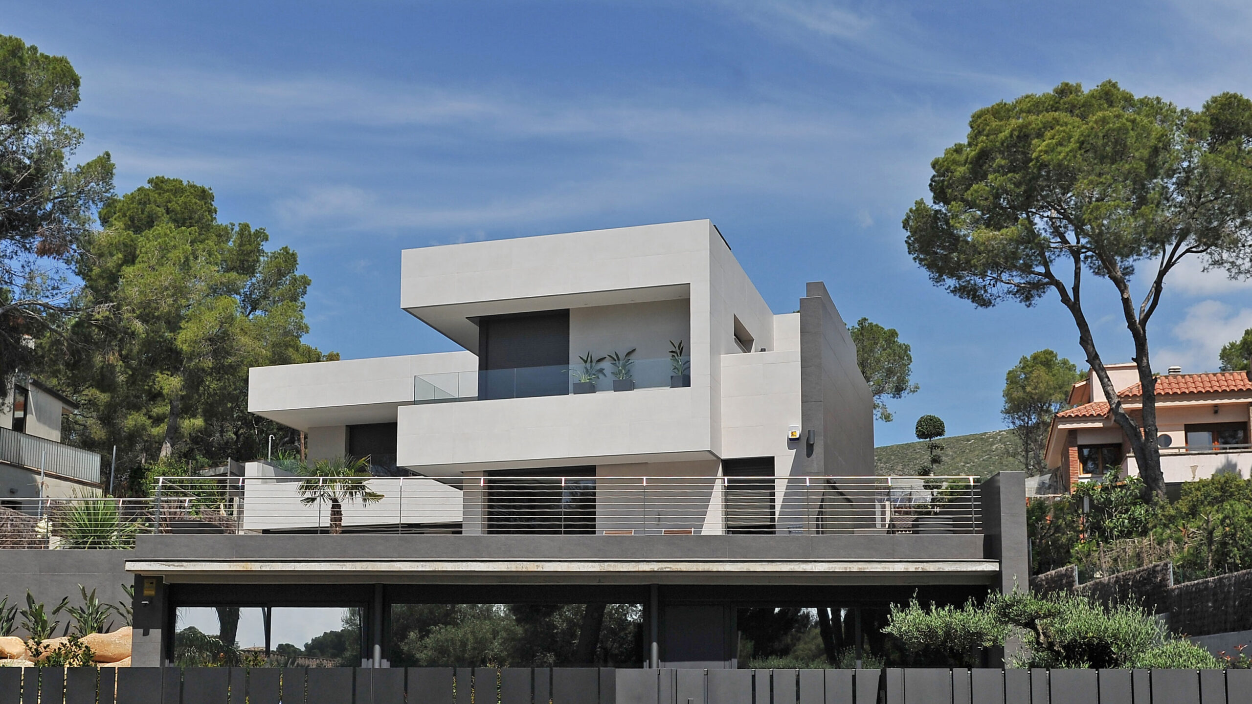 Habitatge unifamiliar modern